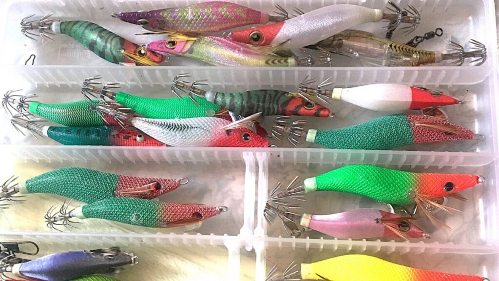 浮きスッテを道具箱に入れたときの写真